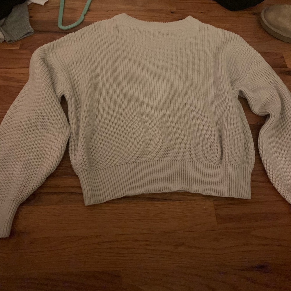 cropped brandy melville sweater